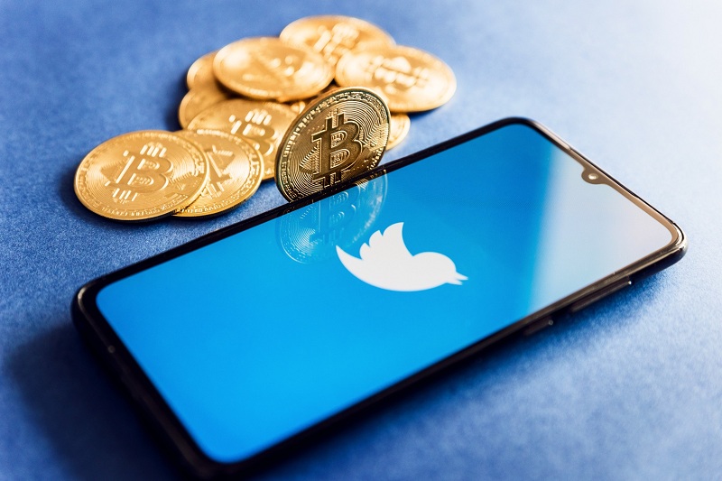 twitter etoro