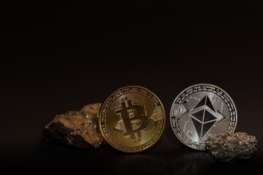 Bitcoin ETF flows outperform Ether ETFs.jpg
