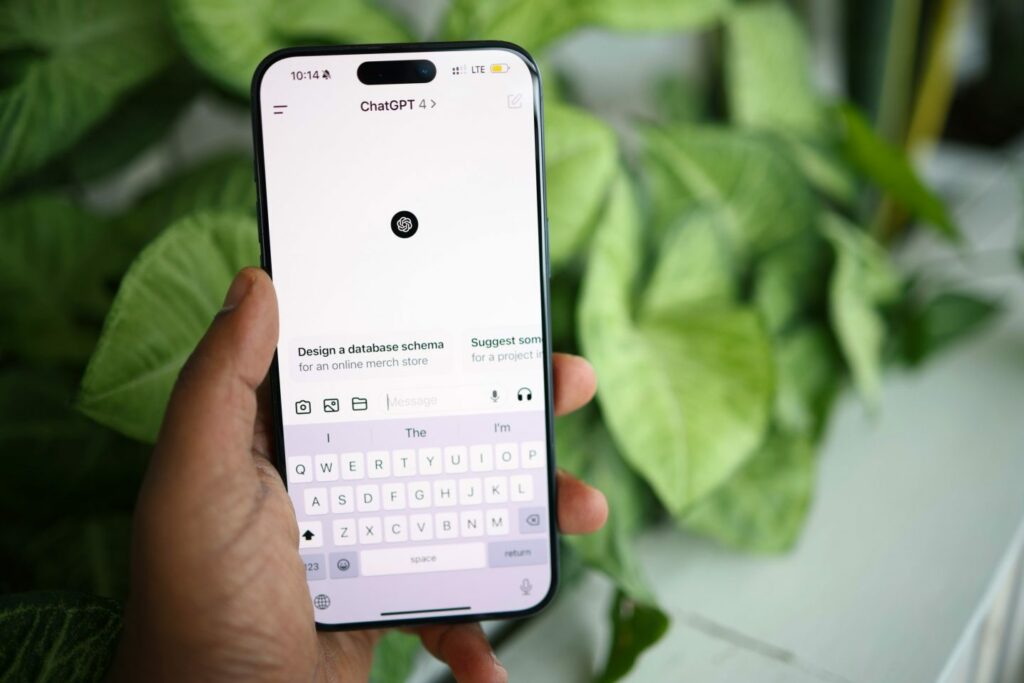 ChatGPT group chats may help teams bring AI into daily planning scaled e1763697020570.jpg